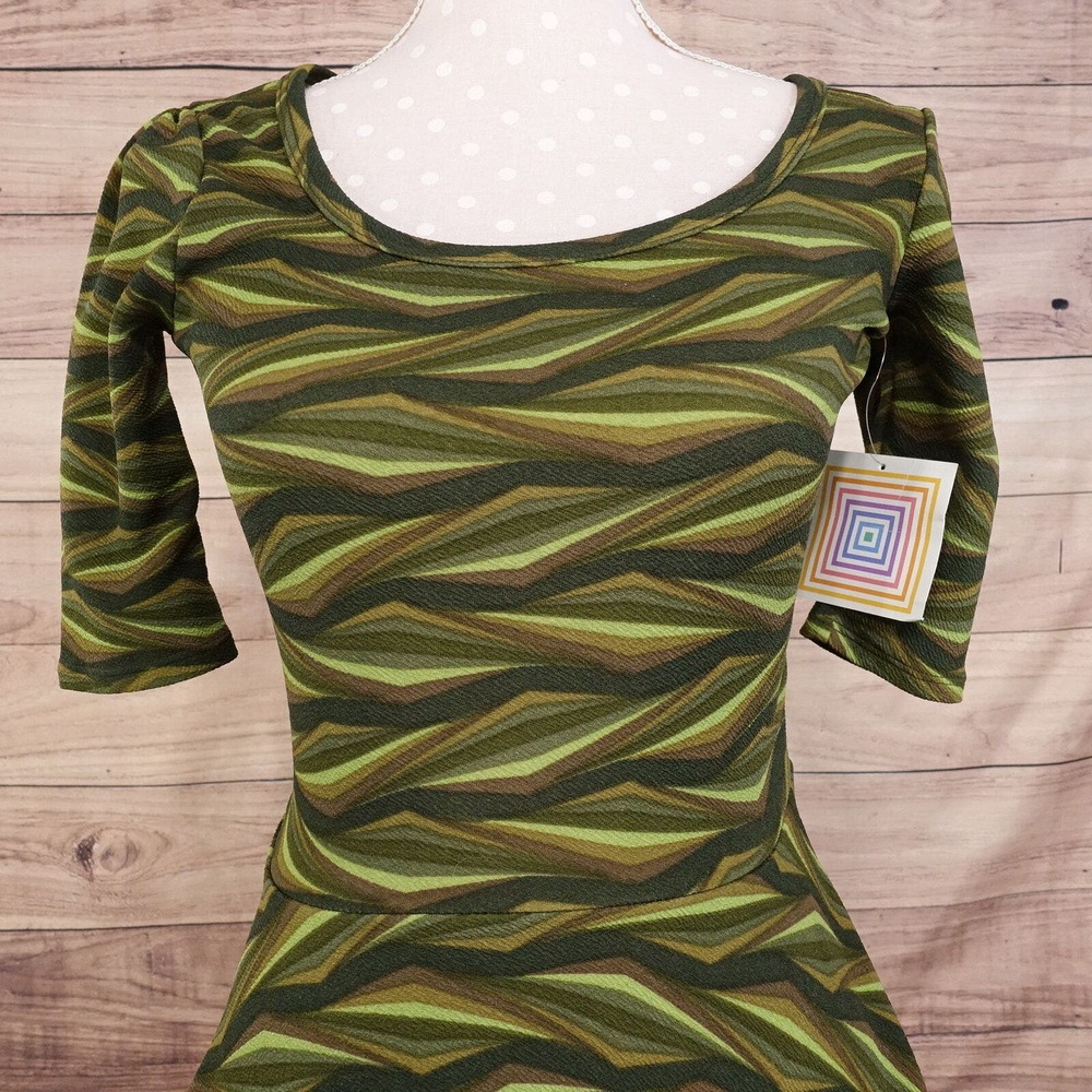 NWT LULAROE NICOLE GREEN SHORT SLEEVE DRESS WOMENS SIZE XXS 2XS NEW!